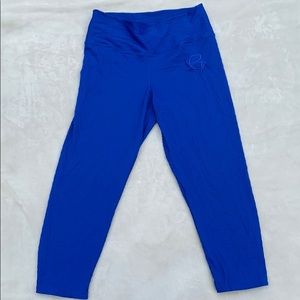 Medium compression blue leggings